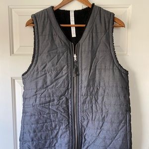 Lululemon reversible vest